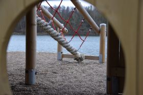 neuer Spielplatz.JPG